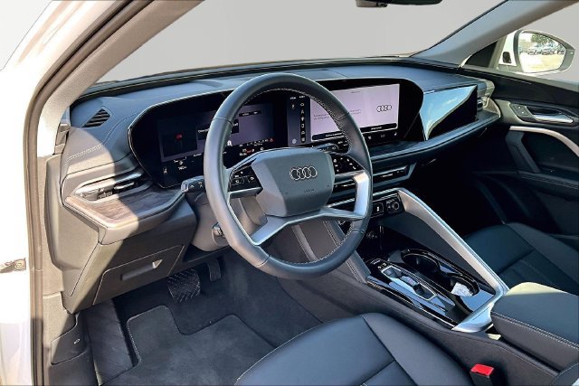 Used 2026 Audi Q5 Premium w/ Convenience Package AWD/4WD image 13