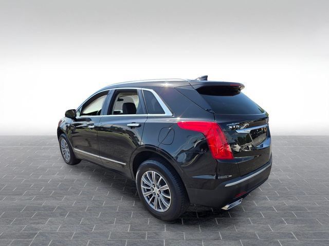 Used 2018 Cadillac XT5 Luxury w/ Driver Awareness Package FWD image 5