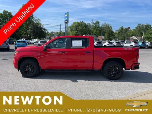 Used 2024 Chevrolet Silverado 1500 Custom w/ Turbomax Blackout Package AWD/4WD image 42