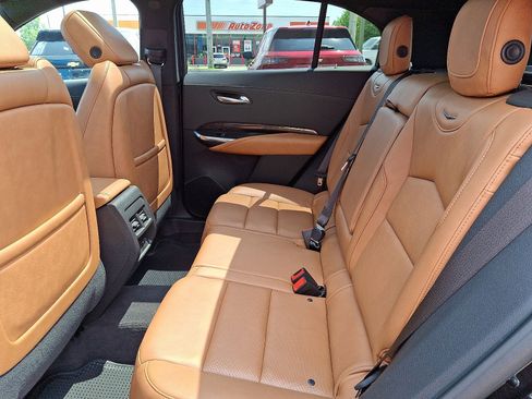 Used 2020 Cadillac XT4 Sport image 10