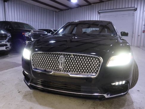 Used 2018 Lincoln Continental Reserve image 46
