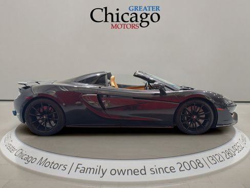 Used 2019 McLaren 570S Spider image 3