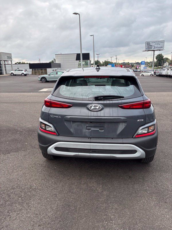 Used 2023 Hyundai Kona SE w/ Cargo Package AWD/4WD image 4