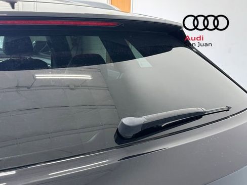Used 2021 Volkswagen Atlas Cross Sport SE FWD image 9