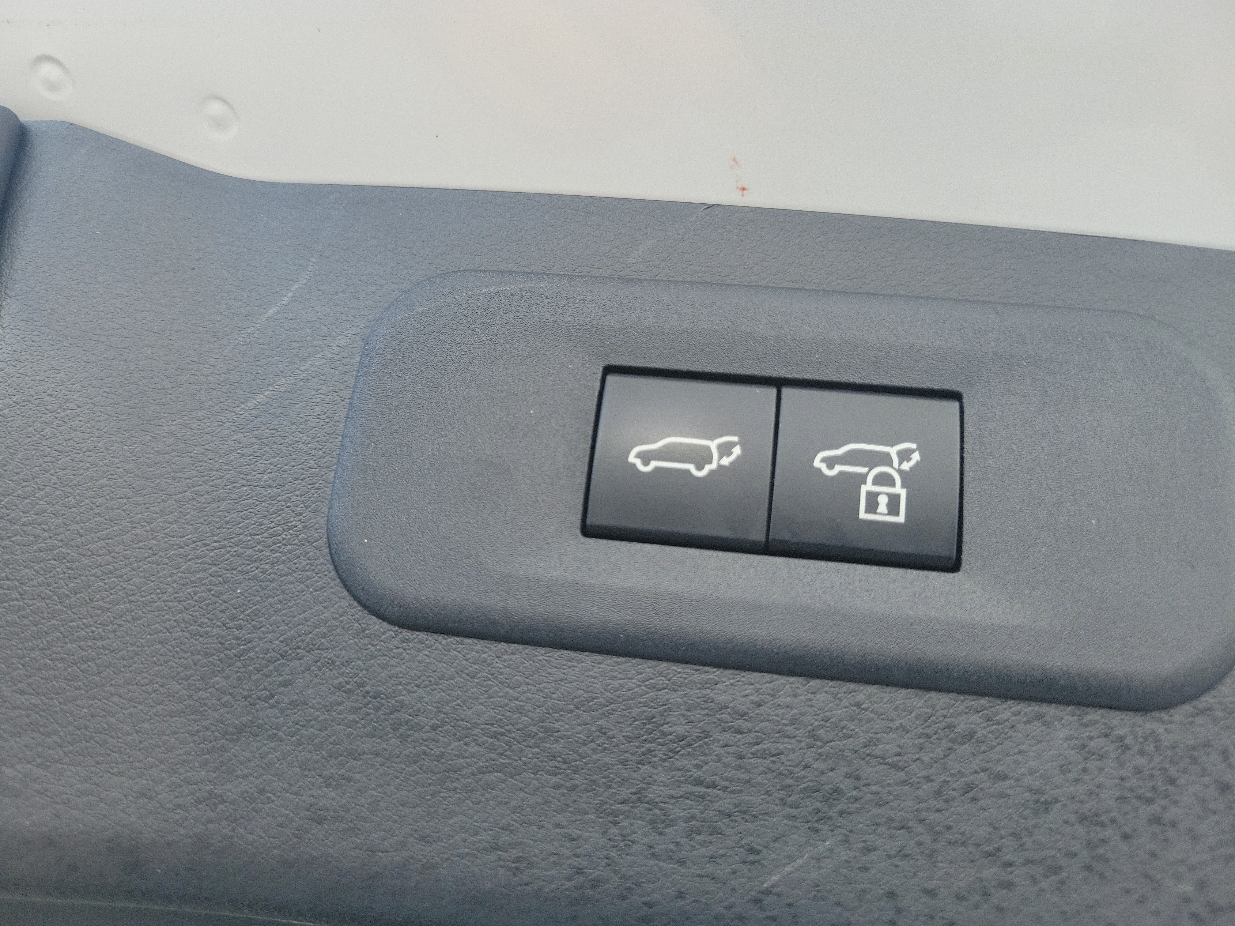 Certified 2024 Lexus NX 250 FWD w/ Towing Package (2000 Lbs) image 10
