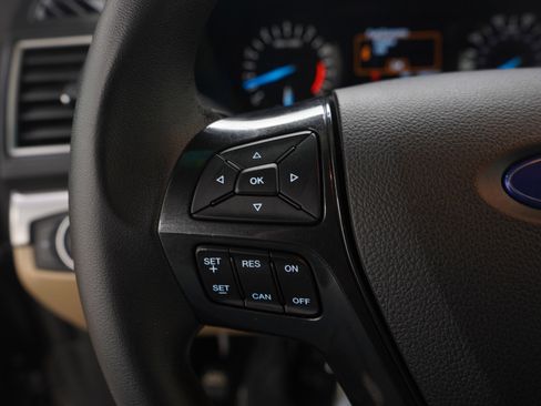 Used 2016 Ford Explorer 4WD image 28