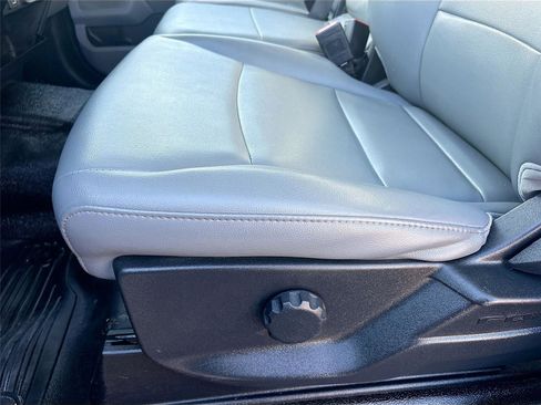 Used 2024 Ford F250 XL image 19