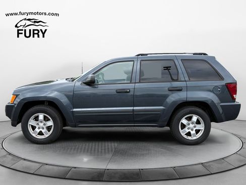 Used 2006 Jeep Grand Cherokee Laredo RWD image 7
