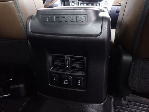 Used 2017 Nissan Titan Platinum Reserve RWD image 38