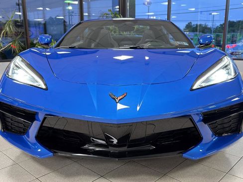 Used 2025 Chevrolet Corvette Stingray Convertible w/ 1LT RWD image 8