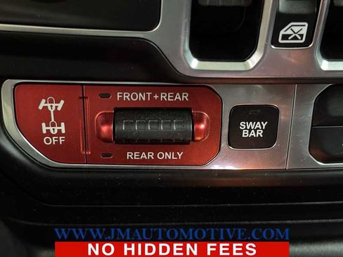 Used 2018 Jeep Wrangler Unlimited Rubicon AWD/4WD image 34