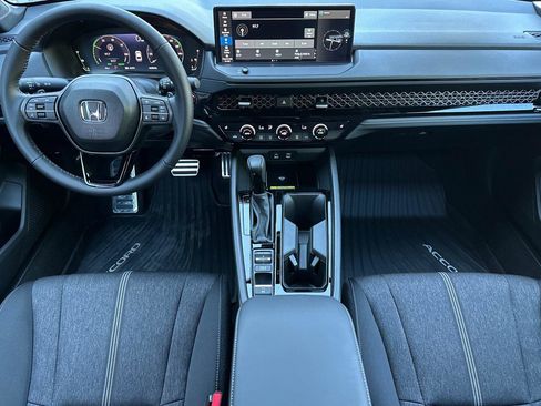 Certified 2025 Honda Accord Sport image 11