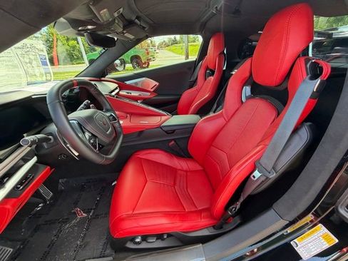Used 2022 Chevrolet Corvette Stingray Premium Cpe w/ Battery Protection Package RWD image 35
