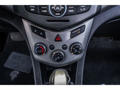 Used 2014 Chevrolet Sonic LT image 16