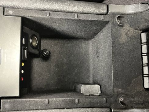 Used 2014 Ford Taurus SEL w/ Equipment Group 201A image 24