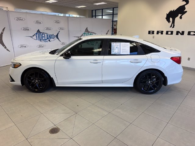 Used 2023 Honda Civic Sport image 4