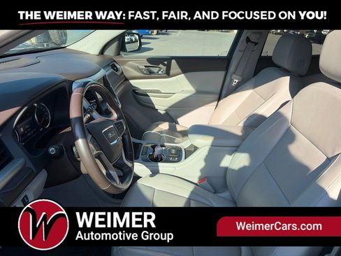 Used 2020 GMC Acadia SLT AWD/4WD image 22