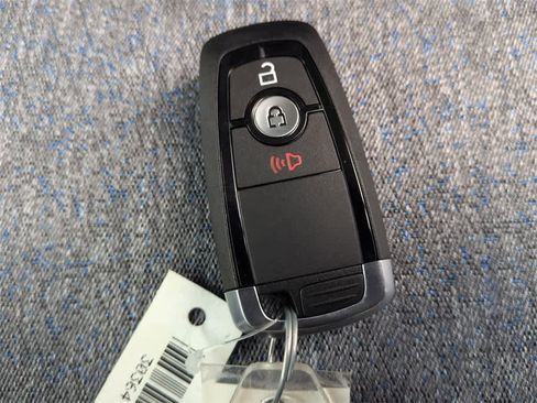 New 2025 Ford Maverick XLT w/ Equipment Group 301A image 36