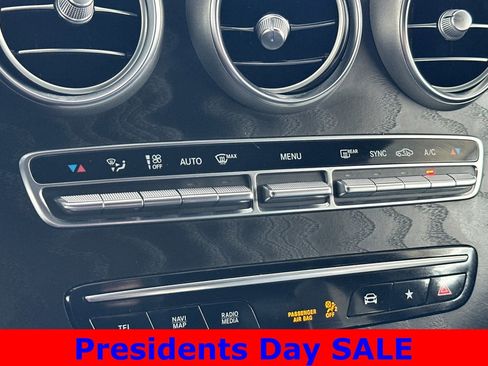 Used 2021 Mercedes-Benz GLC 300 image 21