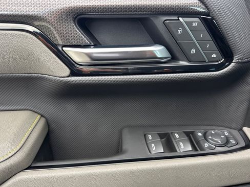 New 2026 Chevrolet Silverado 1500 ZR2 w/ ZR2 Bison Edition image 11