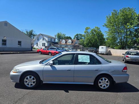 Used 2001 Honda Accord EX image 9