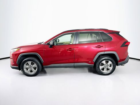 Used 2024 Toyota RAV4 LE image 4