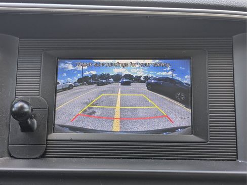 Used 2020 Hyundai Elantra SE w/ Cargo Package (C1) FWD image 18
