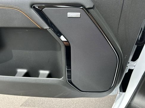 Used 2025 GMC Sierra 1500 AT4 w/ AT4 Premium Package image 25