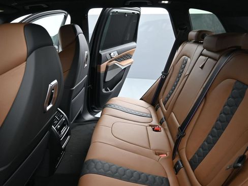 New 2026 BMW X5 M Competition w/ Executive Package AWD/4WD image 31