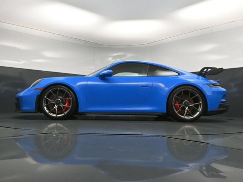 Used 2022 Porsche 911 GT3 RWD image 24