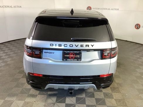 Used 2024 Land Rover Discovery Sport Dynamic SE image 8