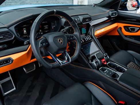 Used 2023 Lamborghini Urus S AWD/4WD image 31