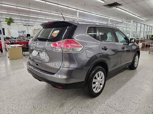 Used 2016 Nissan Rogue S AWD/4WD image 5