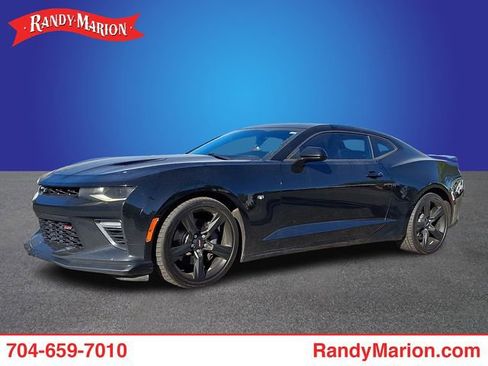 Used 2016 Chevrolet Camaro SS RWD image 1