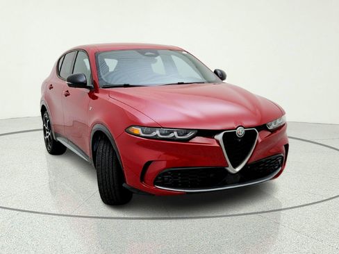 Used 2024 Alfa Romeo Tonale Ti AWD/4WD image 4