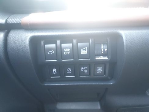 Certified 2022 Subaru Forester Touring AWD/4WD image 29