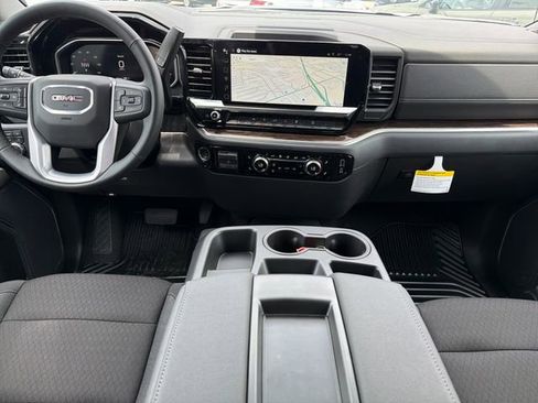 New 2026 GMC Sierra 1500 Elevation w/ X31 Off-Road Package AWD/4WD image 9