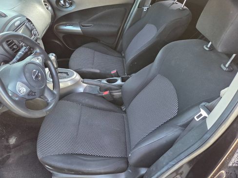 Used 2015 Nissan Juke S image 9