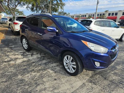Used 2011 Hyundai Tucson Limited image 5