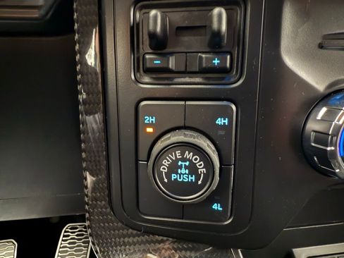 New 2024 Ford F150 XLT w/ Equipment Group 303A High image 31