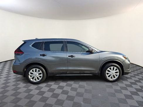 Used 2020 Nissan Rogue S FWD image 8