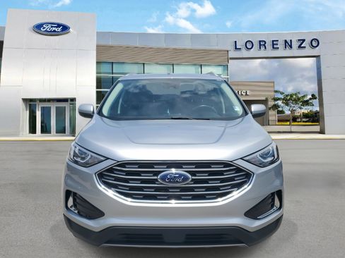 Used 2022 Ford Edge SEL image 2
