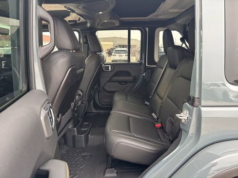 New 2025 Jeep Wrangler Unlimited Rubicon 392 image 16