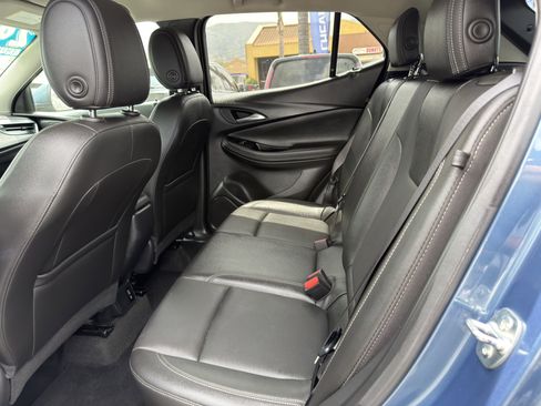Used 2024 Buick Encore GX Sport Touring FWD image 17