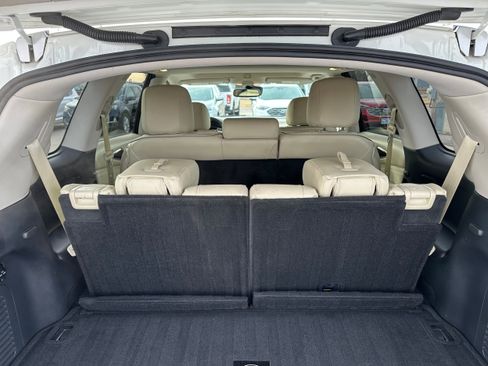 Used 2019 INFINITI QX60 Luxe w/ Sensory Package AWD/4WD image 34