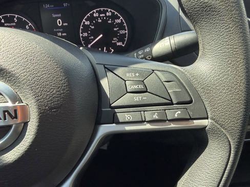 Used 2021 Nissan Altima 2.5 S FWD image 11
