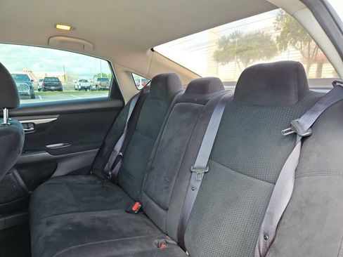 Used 2014 Nissan Altima 2.5 S FWD image 15