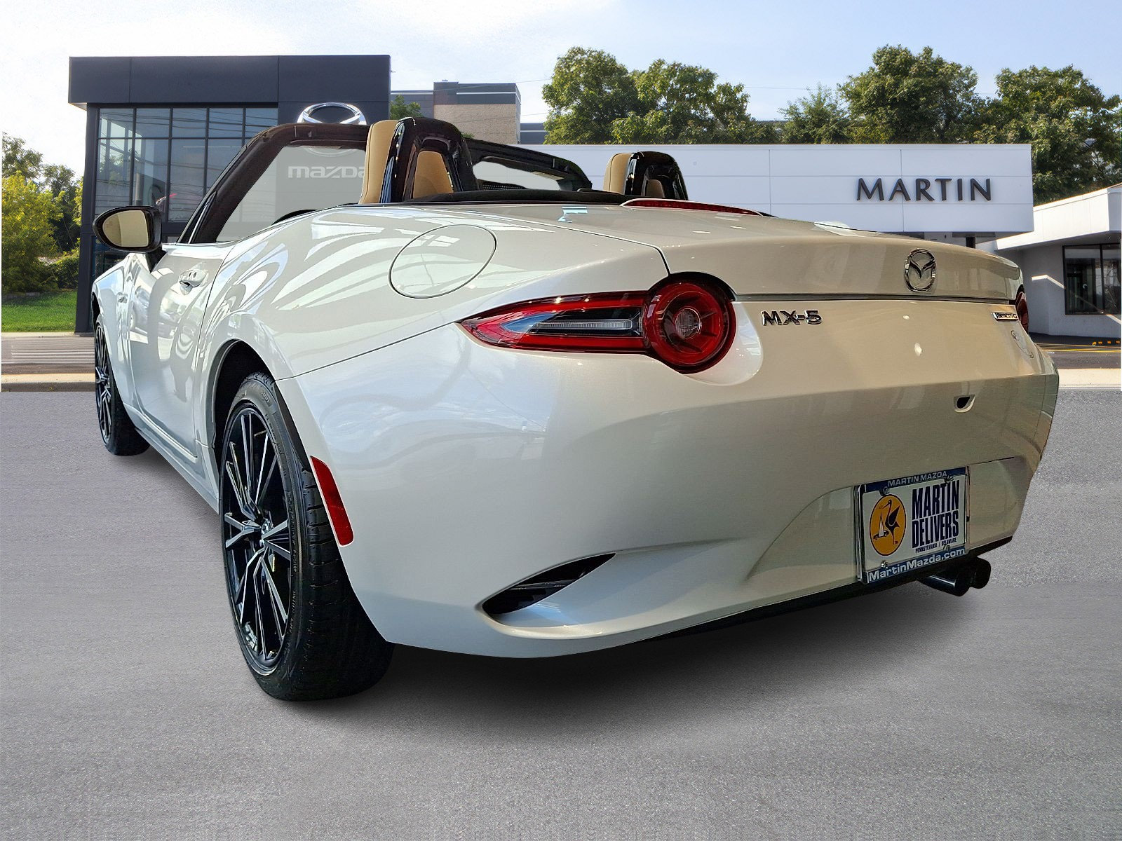 New 2026 MAZDA MX-5 Miata Grand Touring RWD image 3