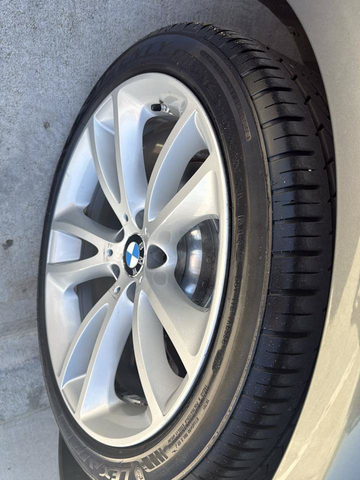 Used 2014 BMW 535i xDrive Sedan AWD/4WD image 17