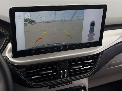 Used 2023 Ford Escape Active w/ Tech Pack #1 FWD image 19